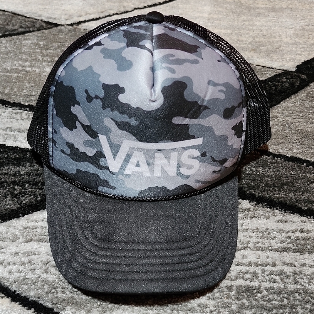 VANS CAMO BLACK MESH OTTO SNAP-BACK TRUCKER CAP HAT